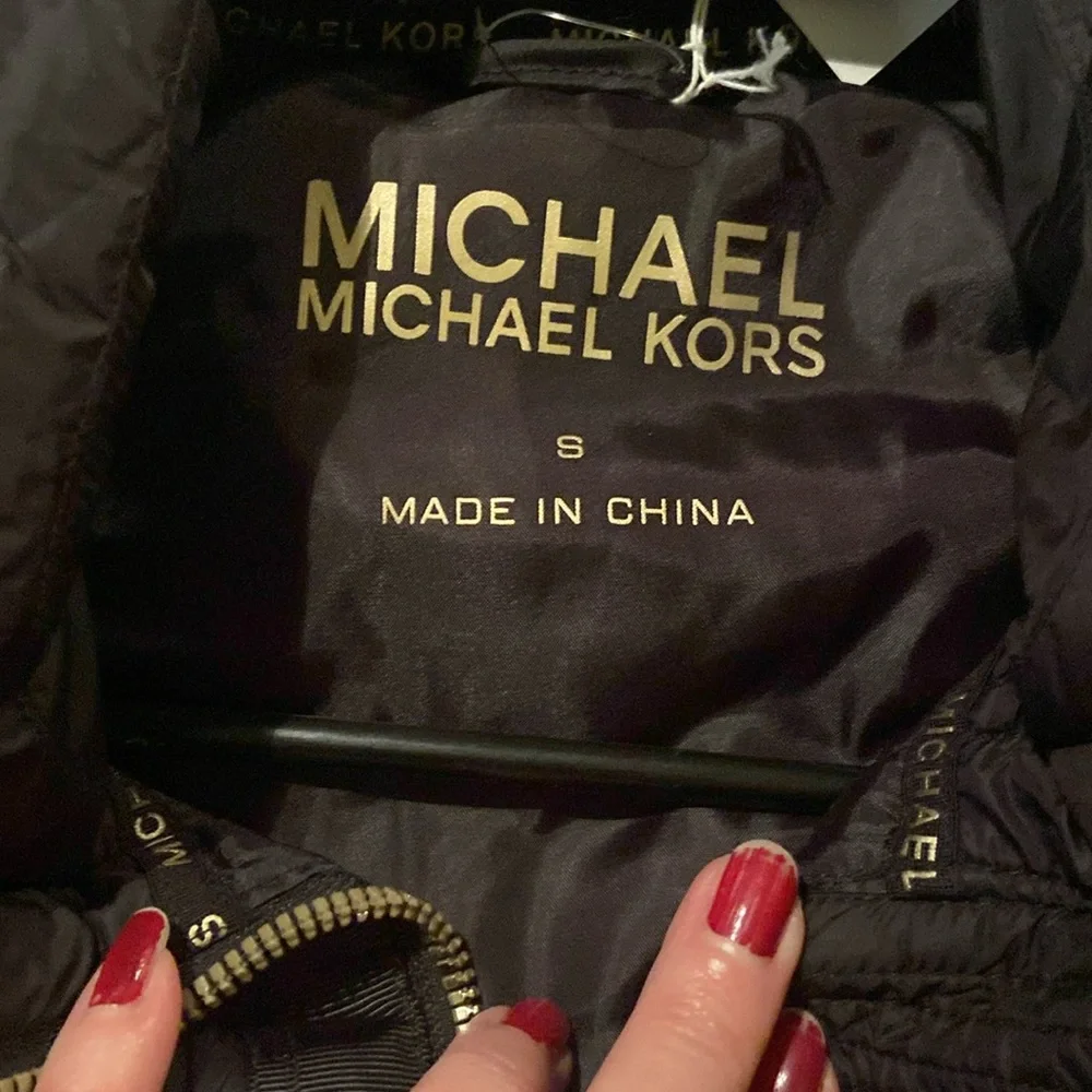Micheal Kor Puffer Jacket - Picture 2 of 4